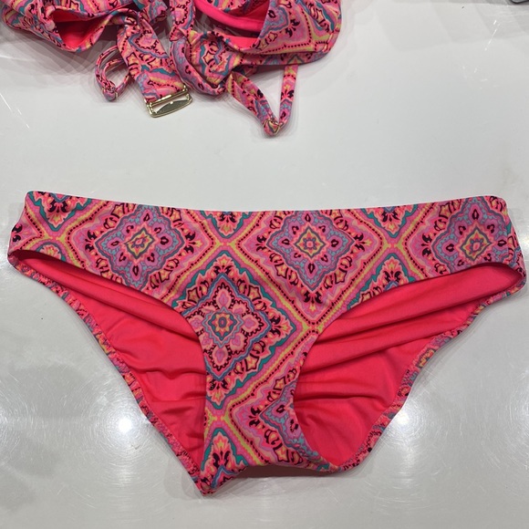 bikini top & bottom: coral rose tile wrap top w/ ruching bottom - Picture 11 of 11